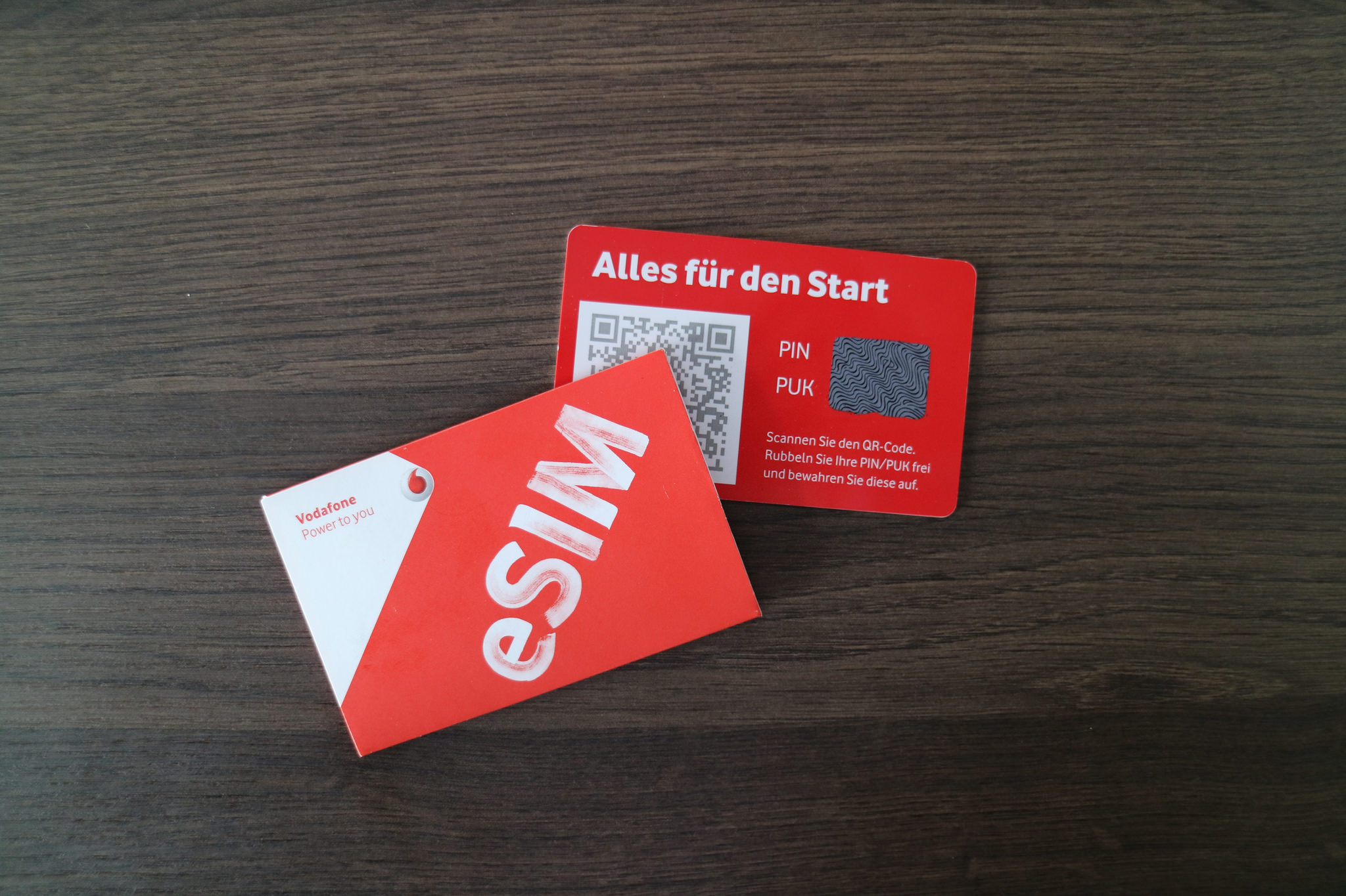 Die eSIM ist noch gar nicht so alt, soll aber schon bald der iSIM weichen. Bild: Vodafone