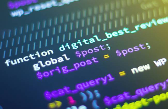 Zu sehen ist ein Quellcode der Open Source Software symbolisieren soll. Bild: Unsplash/Shahadat Rahman